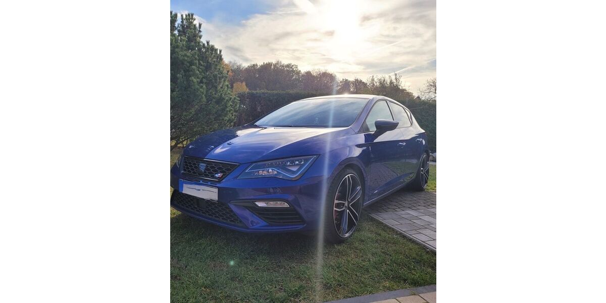 Seat Leon 79.000 km 21.000 &euro; Rangsdorf 15834