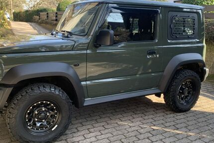 Suzuki Jimny 19.335 km 32.000 &euro; Hamburg 22587