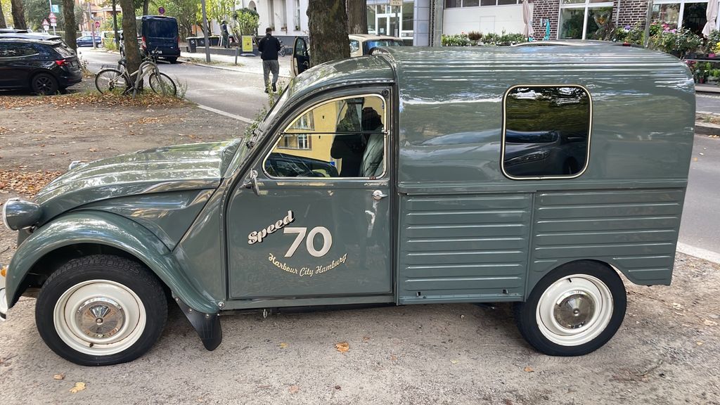 Citroen 2 CV 22.000 km 15.000 &euro; Berlin 10439