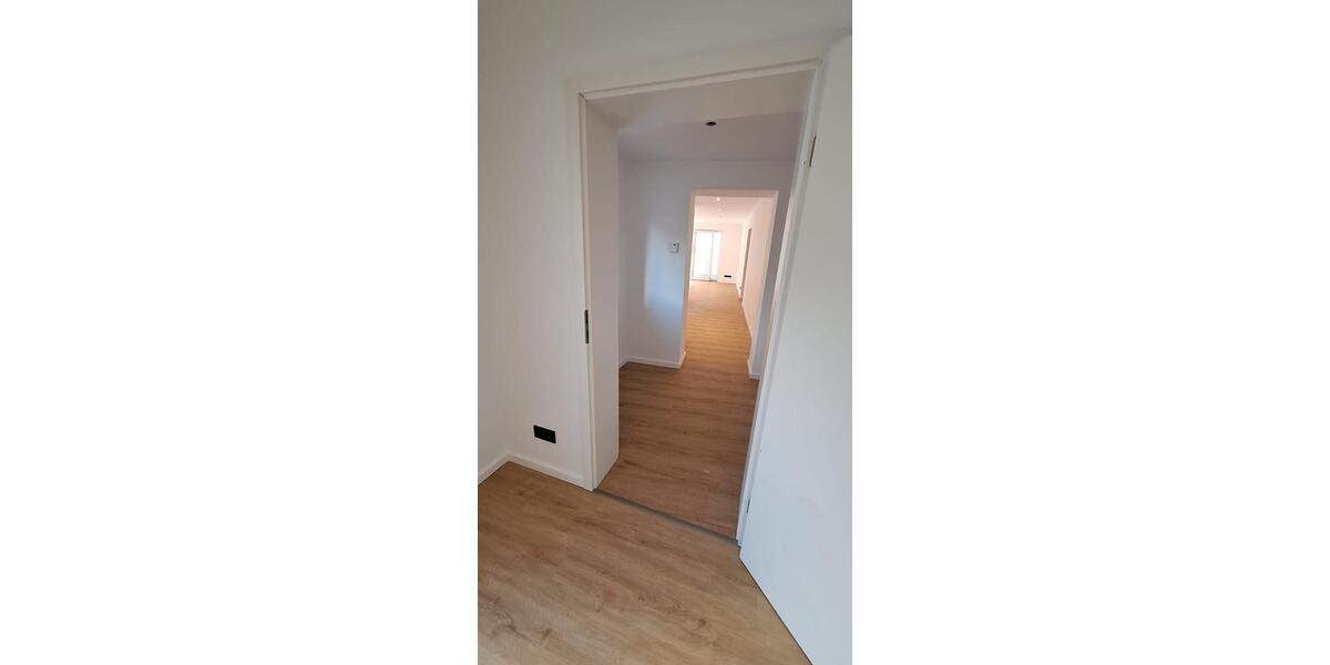 Erdgeschoßwohnung Greding - 3 Zimmer, 160 m&sup2;, 1.440&euro; | Angebot:24974926