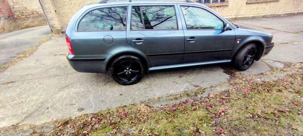 Skoda Octavia 165.000 km 2.199 &euro; Frankfurt(O) 15234