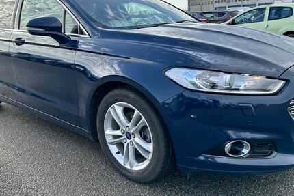 Ford Mondeo 234.303 km 5.700 &euro; Rostock 18147