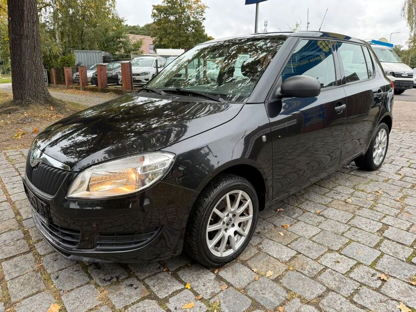Skoda Fabia 80.000 km 4.999 € berlin 12527
