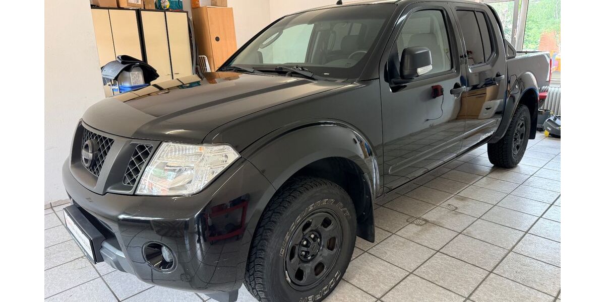 Nissan Navara 173.000 km 9.400 &euro; Geesthacht (bei Hamburg) 21502