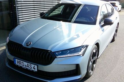 Skoda Superb 14.990 km 43.990 &euro; Rostock 18069