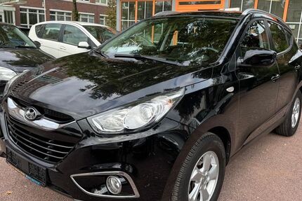 Hyundai ix35 114.400 km 8.990 € Magdeburg 39124