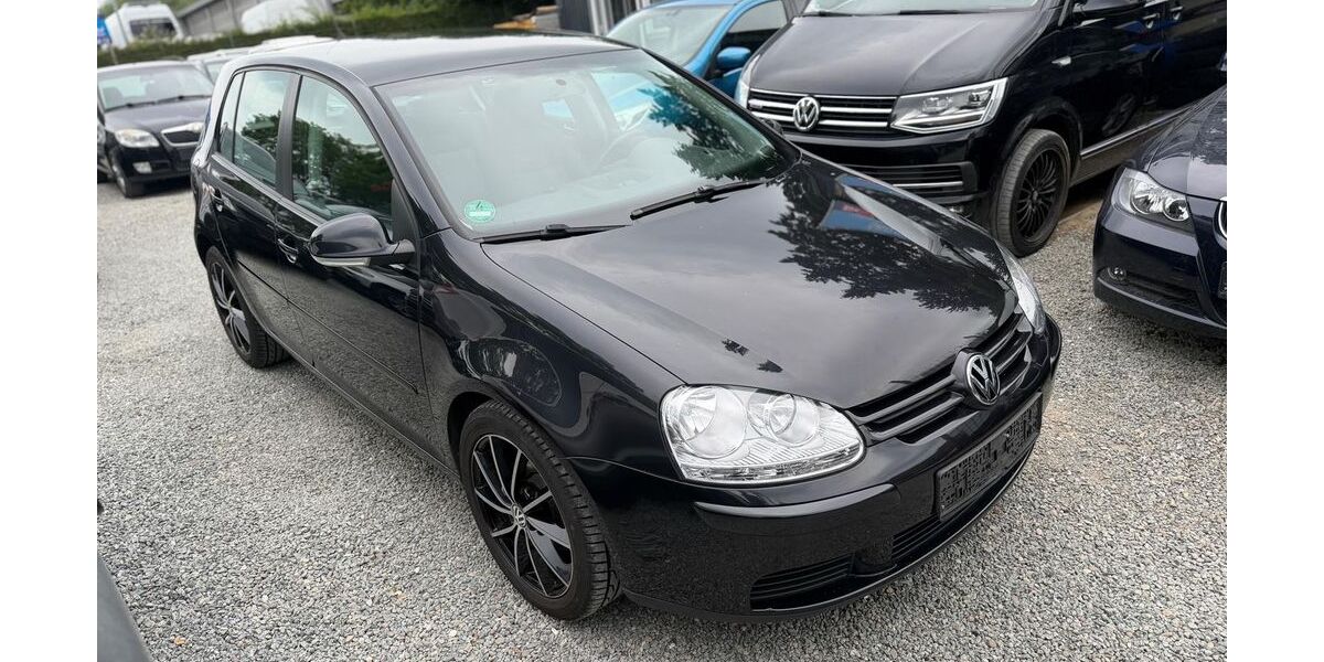 VW Golf 140.000 km 4.350 &euro; Kiel 24146