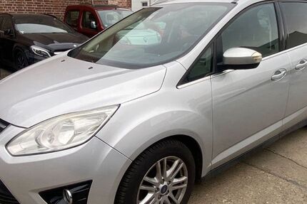 Ford Grand C-Max 192.000 km 2.990 &euro; Berlin-Lichtenberg 10365