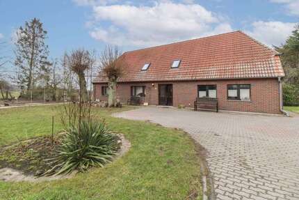 Haus zum Kaufen in Süderholz 299.000 € 226.09 m² 8 zimmer