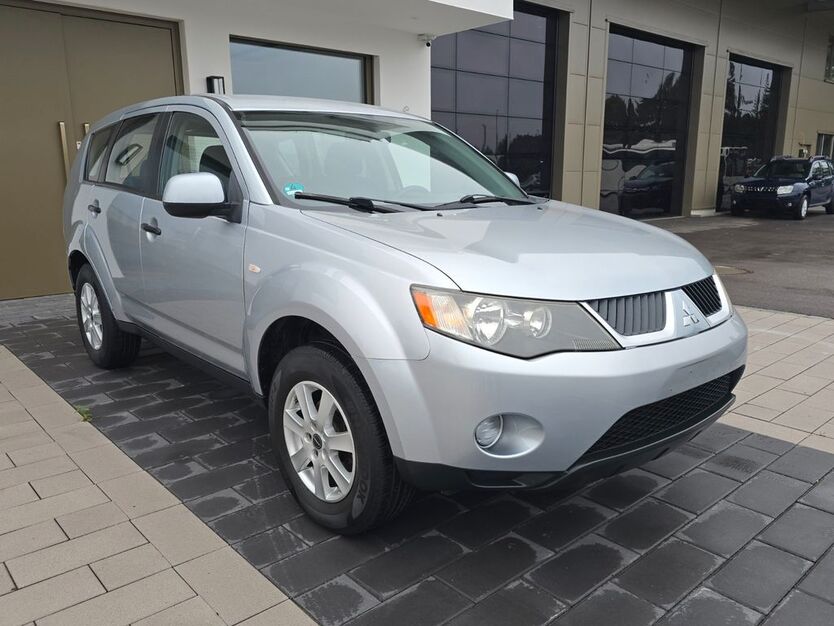 Mitsubishi Outlander 179.000 km 5.990 € Schrobenhausen 86529
