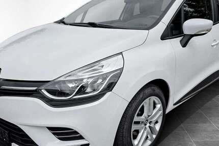 Renault Clio 22.350 km 10.777 &euro; Aschersleben 06449