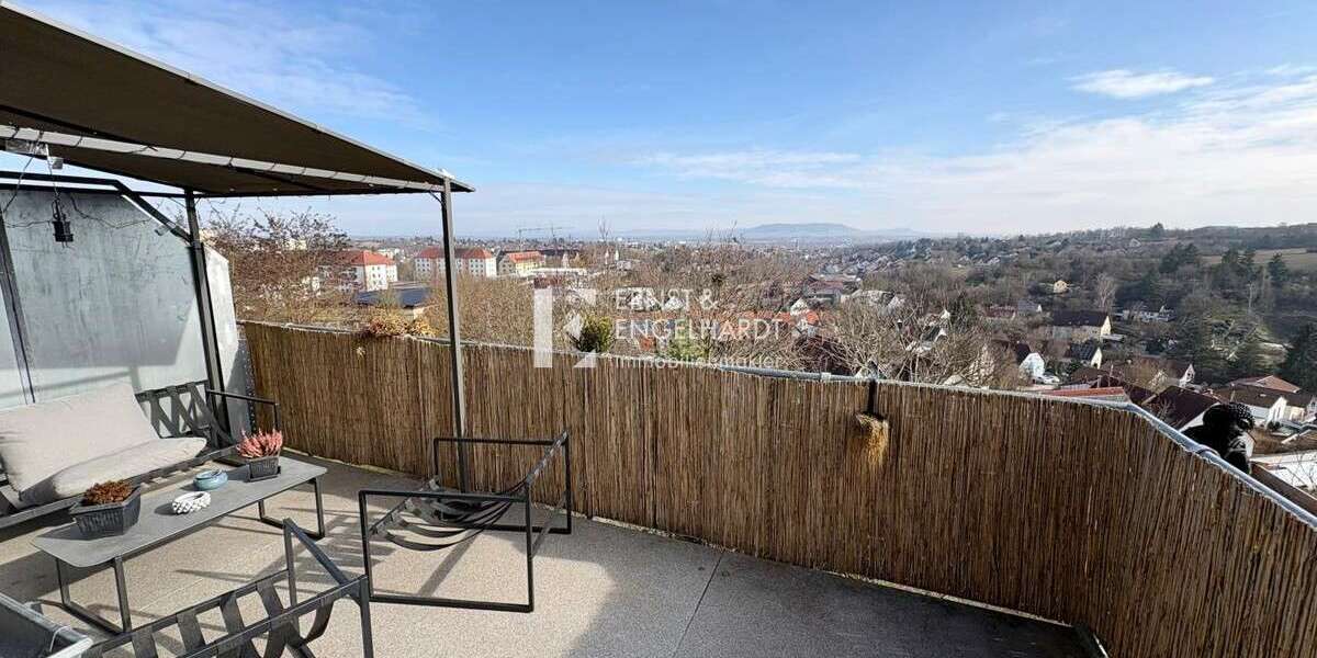 Etagenwohnung Kitzingen - 3.5 Zimmer, 110 m&sup2;, 1.100&euro; | Angebot:25571913