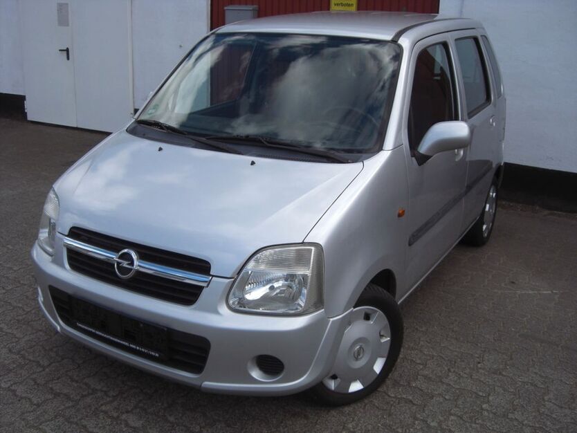 Opel Agila 99.000 km 3.200 € Neumünster 24536