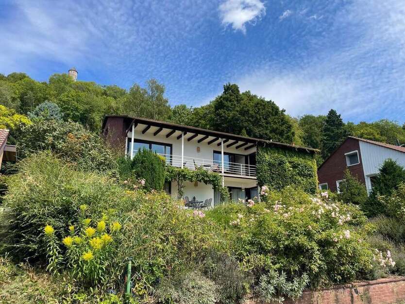 Haus zum Kaufen in Bovenden 780.000 € 306 m²