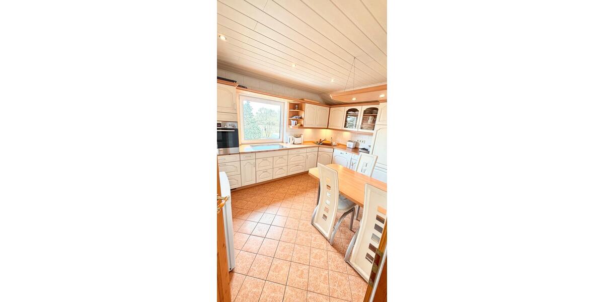 Dachgeschoßwohnung Berlin Lichtenberg - 3 Zimmer, 80 m&sup2;, 1.400&euro; | Angebot:26336509