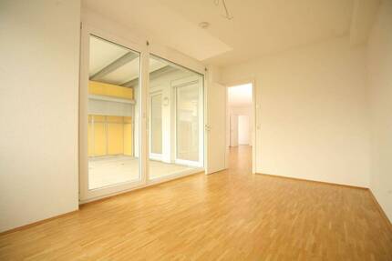 Schöne 4,5 Zimmerwohnung im Scharnhauser Park 4 zimmer