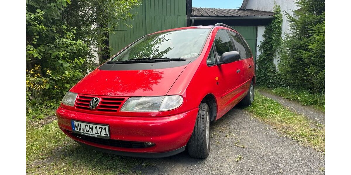 VW Sharan 212.000 km 7.499 &euro; Rennerod 56477