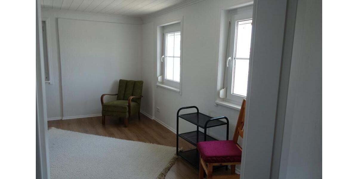 Etagenwohnung Isny im Allgäu - 3 Zimmer, 100 m&sup2;, 400&euro; | Angebot:26415190
