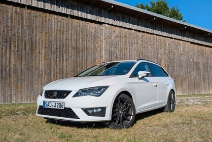 Seat Leon 107.784 km 13.300 € Schmidgaden 92546