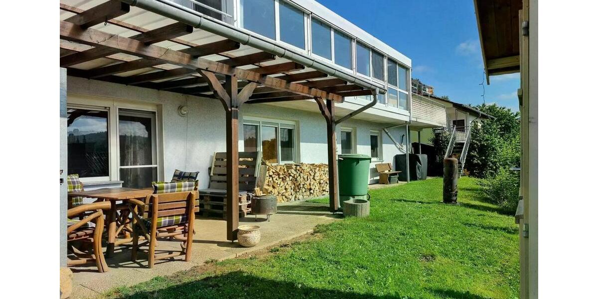 Einfamilienhaus Schotten - 8 Zimmer, 270 m&sup2;, 369.000&euro; | Angebot:24572823