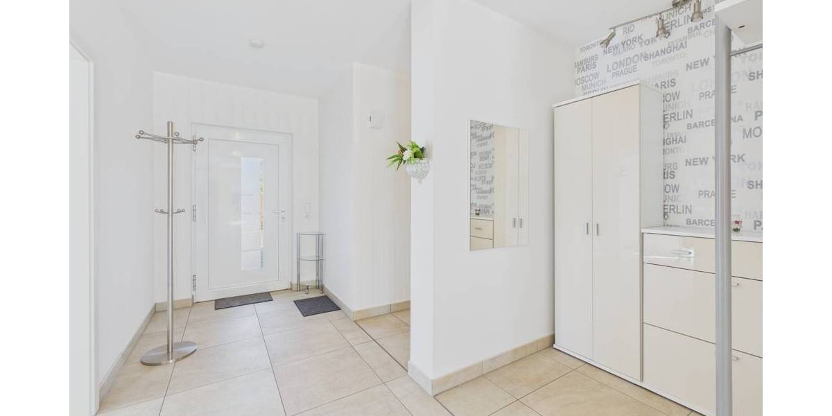 Einfamilienhaus Saarbrücken / Klarenthal Klarenthal - 6 Zimmer, 226 m&sup2;, 630.000&euro; | Angebot:26244752