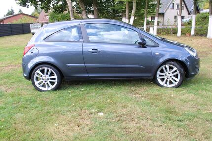 Opel Corsa 173.000 km 2.250 € Voltlage bei Osnabrück 49599