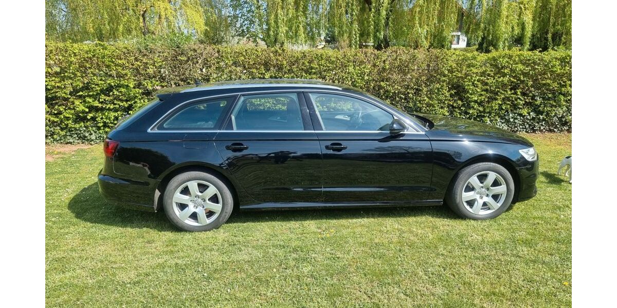 Audi A6 203.000 km 10.800 &euro; Kelbra 06537