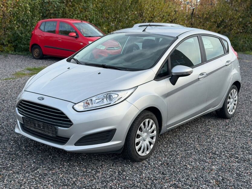 Ford Fiesta 250.000 km 3.299 € Essen 45307