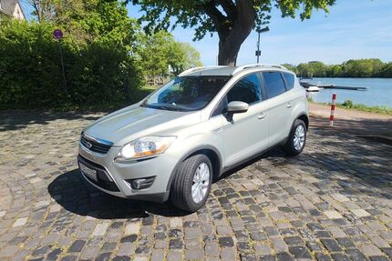 Ford Kuga 123.250 km 7.450 &euro; Frankfurt am Main 65933
