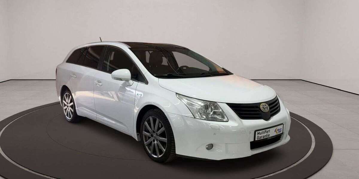 Toyota Avensis 199.000 km 6.990 &euro; Hamburg 22043