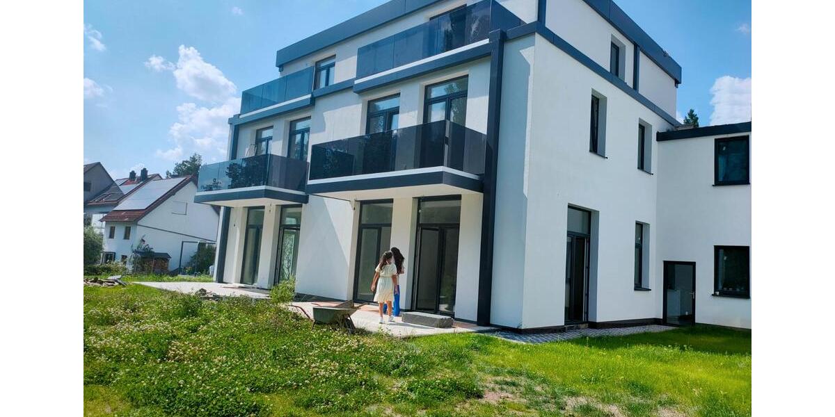 Doppelhaushälfte Taunusstein - 6 Zimmer, 195 m&sup2;, 2.350&euro; | Angebot:26444367