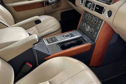 Land Rover Range Rover 288.000 km 10.000 € Berlin 10777