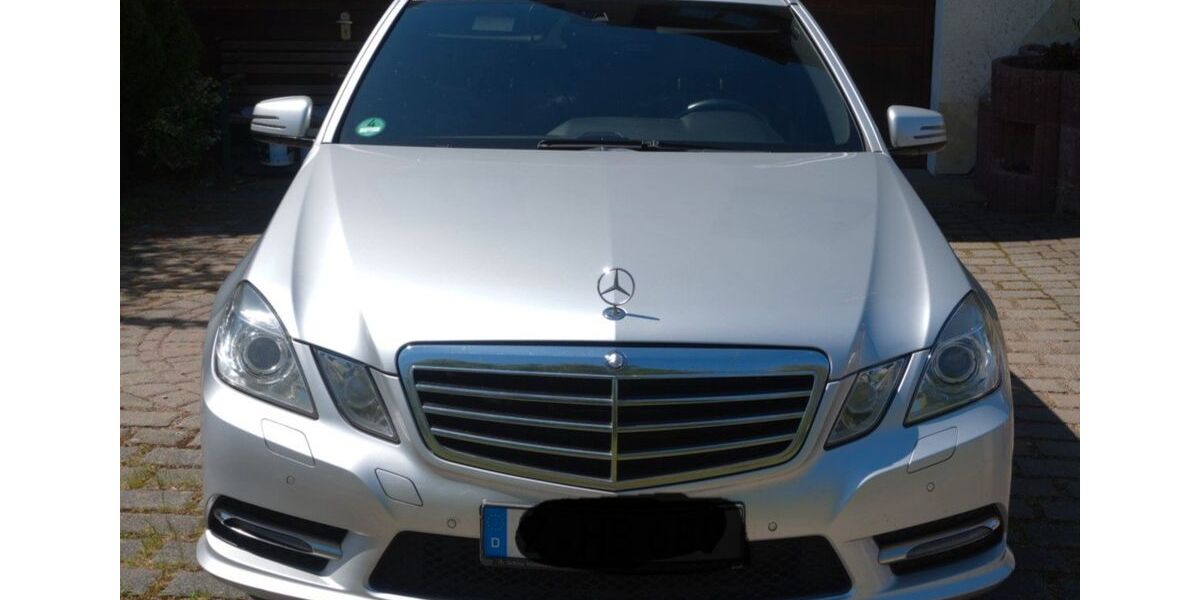 Mercedes-Benz E 350 319.142 km 9.250 &euro; Klipphausen 01665