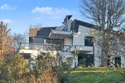 Haus zum Kaufen in Heidesheim 1.100.000 € 326 m² 6 zimmer