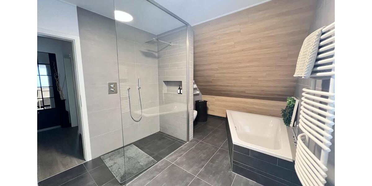 Einfamilienhaus Overath - 5 Zimmer, 145 m&sup2;, 679.000&euro; | Angebot:25840875