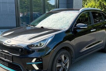 Kia Niro 135.000 km 16.990 &euro; Essenbach bei Landshut 84051