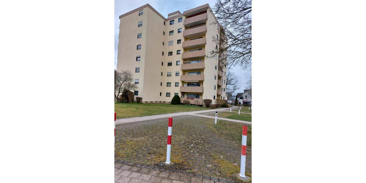 Etagenwohnung Gunzenhausen - 3 Zimmer, 87 m&sup2;, 180.000&euro; | Angebot:25712880