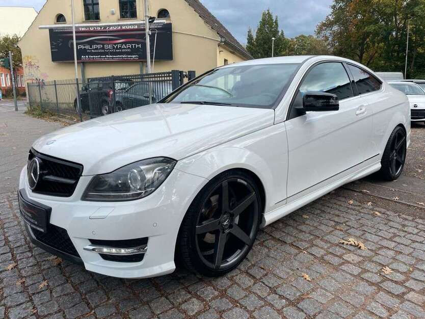 Mercedes-Benz C 250 167.400 km 12.990 € Berlin 12107