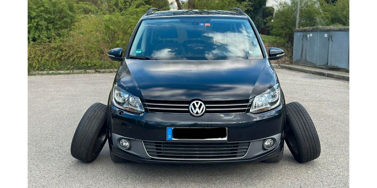 VW Touran 260.000 km 5.300 &euro; Haar 85549