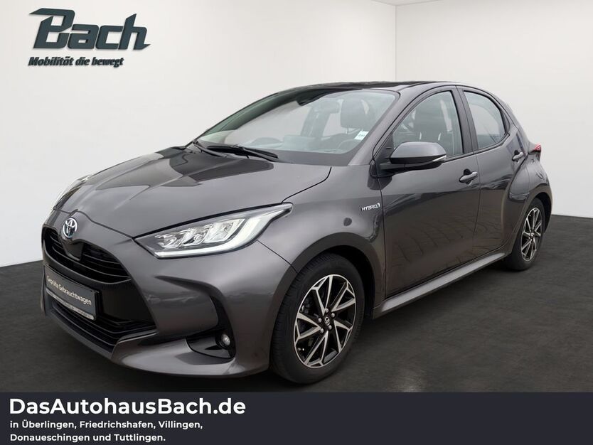 Toyota Yaris 65.430 km 16.990 € Villingen-Schwenningen 78048