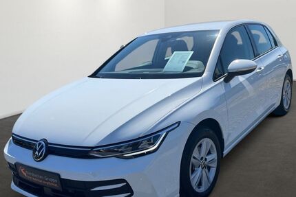 VW Golf 17.535 km 26.690 &euro; Germersheim 76726