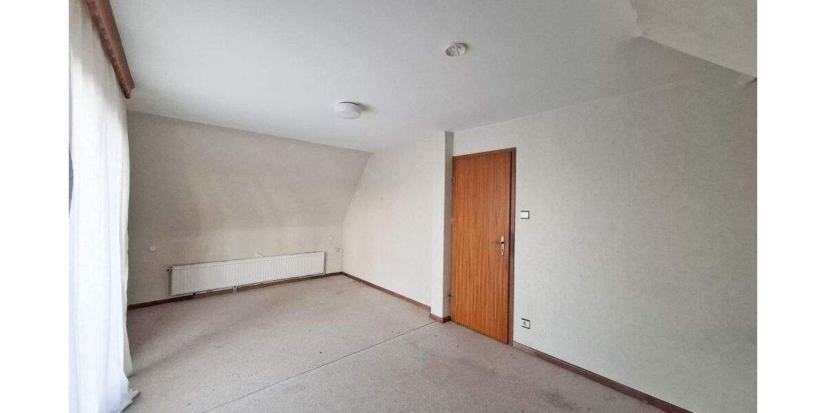 Doppelhaushälfte Bargteheide - 3 Zimmer, 111 m&sup2;, 299.000&euro; | Angebot:25704561