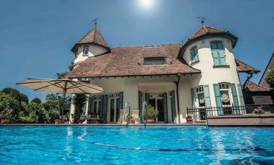 Haus zum Kaufen in Seligenstadt 2.100.000 € 283 m² 10 zimmer