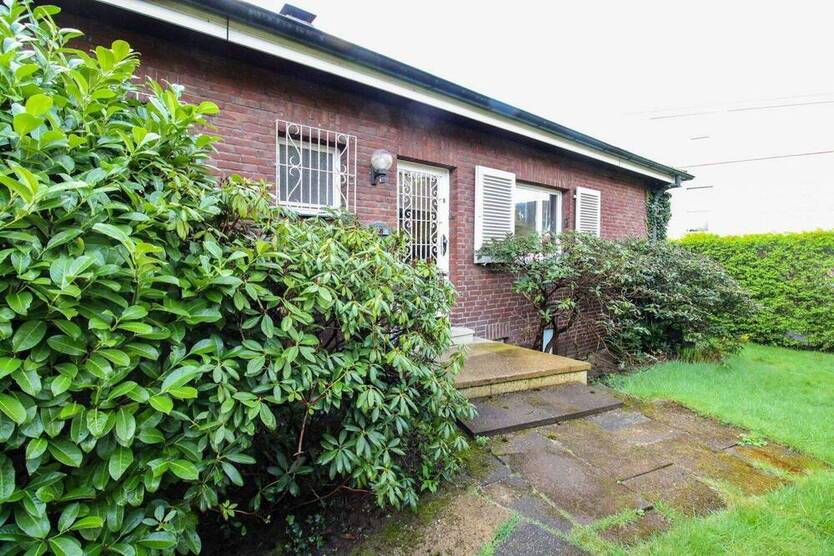 Gemütlicher Bungalow in bester Lage von Lünen - Charme der 60er mit großem Potenzial 4 zimmer