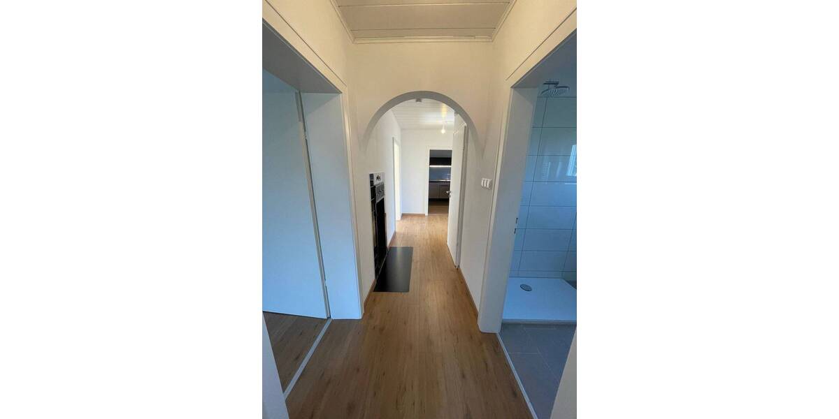 Einfamilienhaus Langenzenn - 6 Zimmer, 130 m&sup2;, 1.495&euro; | Angebot:25984081