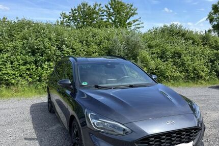 Ford Focus 178.000 km 9.990 &euro; Troisdorf 53844
