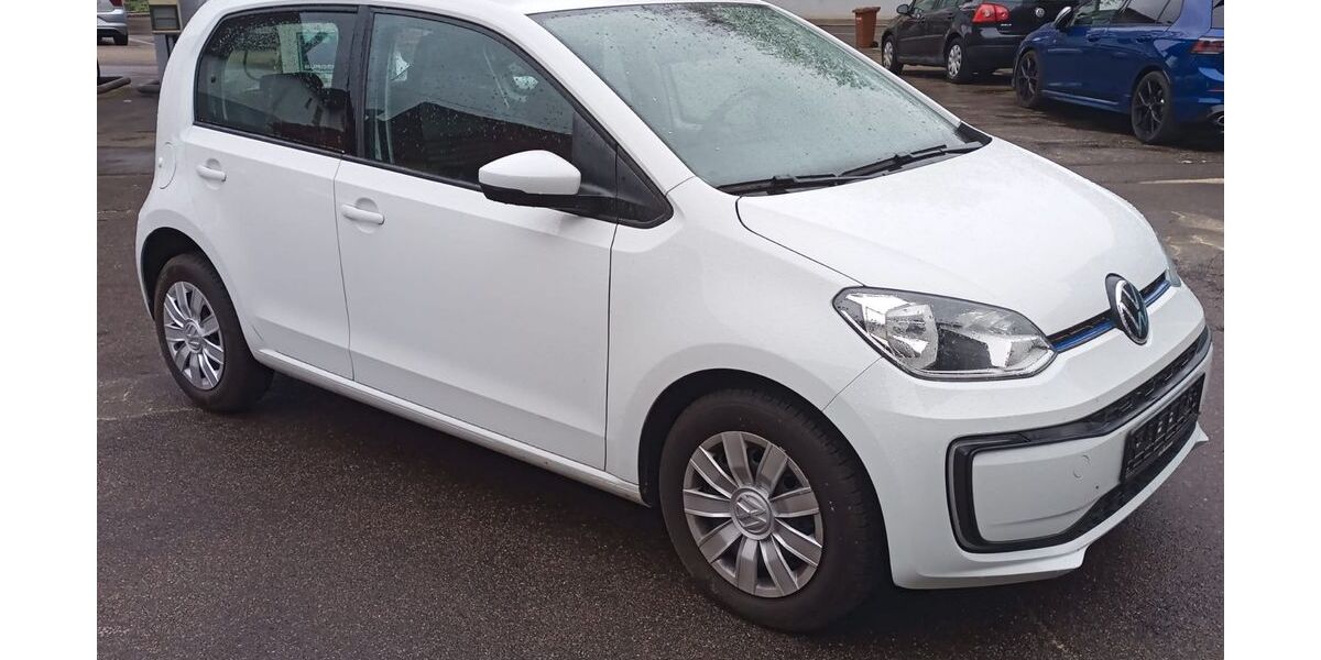 VW e-up! 49.600 km 11.800 &euro; Blumberg 78176