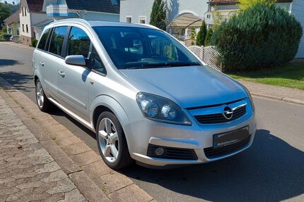 Opel Zafira 222.000 km 2.999 &euro; Illingen 66557