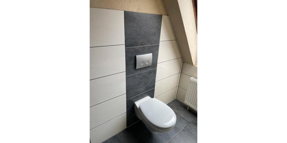 Dachgeschoßwohnung Bochum Bochum-Südwest - 4 Zimmer, 70 m&sup2;, 725&euro; | Angebot:26652574
