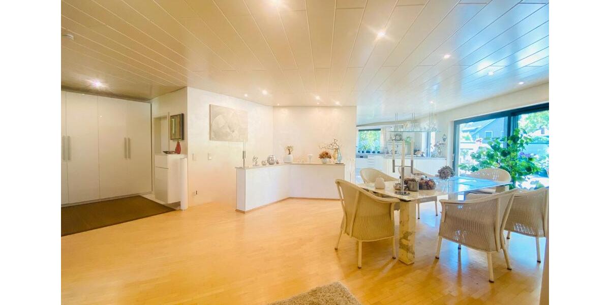 Bungalow Mönchengladbach Nord - 7 Zimmer, 260 m&sup2;, 1.200.000&euro; | Angebot:27194844